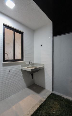 Casa à venda com 132m², 2 quartos e 3 vagas Casa à venda com 132m², 2 quartos e 3 vagasÁrea de Serviço