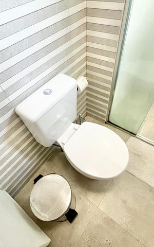 Apartamento para alugar com 71m², 2 quartos e 2 vagasBanheiro da Suíte 