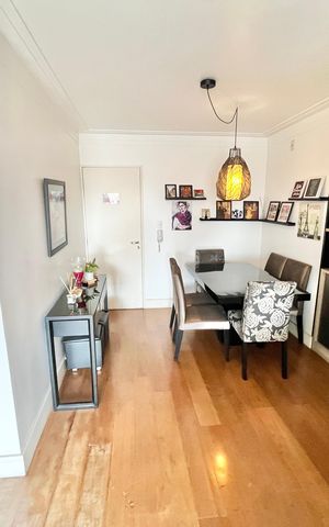 Apartamento para alugar com 71m², 2 quartos e 2 vagasSala