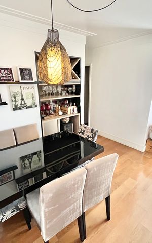 Apartamento para alugar com 71m², 2 quartos e 2 vagasSala