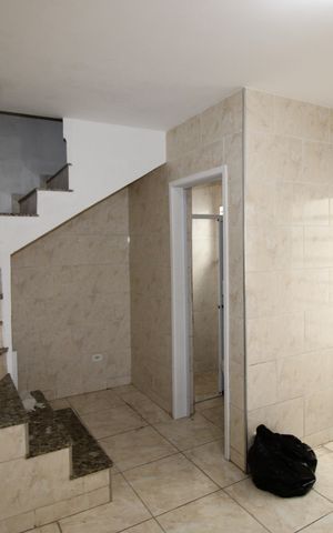 Casa à venda com 210m², 5 quartos e sem vagaSala / Cozinha