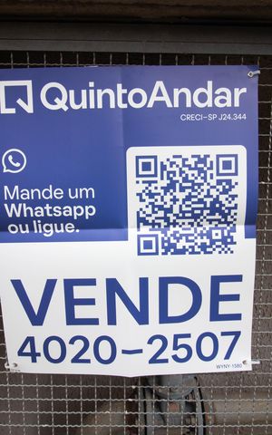 Apartamento à venda com 42m², 2 quartos e sem vaga Apartamento à venda com 42m², 2 quartos e sem vagaPLAQUINHA