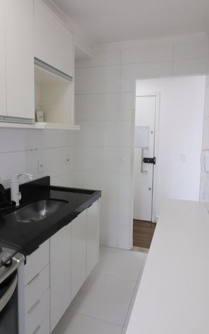 Apartamento para alugar com 61m², 2 quartos e 2 vagasCozinha e Área de Serviço