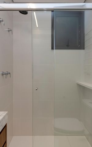 Apartamento para alugar com 196m², 3 quartos e 3 vagas Apartamento para alugar com 196m², 3 quartos e 3 vagasBanheiro da Suíte 3