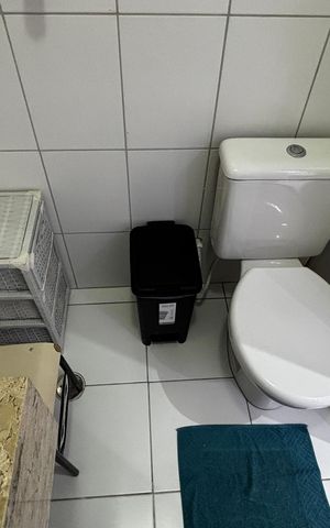 Apartamento à venda com 46m², 2 quartos e 1 vaga Apartamento à venda com 46m², 2 quartos e 1 vagaBanheiro