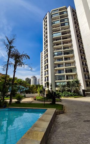 Apartamento à venda com 160m², 4 quartos e 3 vagasFachada