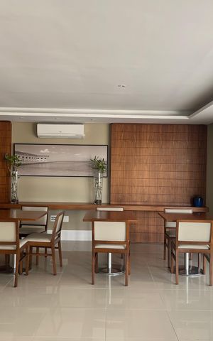 Apartamento à venda com 42m², 1 quarto e 1 vaga Apartamento à venda com 42m², 1 quarto e 1 vagaÁrea comum - Salão de festas