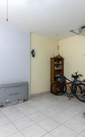 Casa para alugar com 290m², 3 quartos e 4 vagasSalão