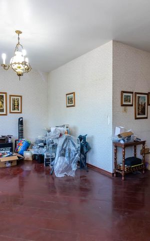 Casa para alugar com 290m², 3 quartos e 4 vagasSala
