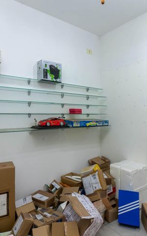 Casa para alugar com 290m², 3 quartos e 4 vagasEscritório
