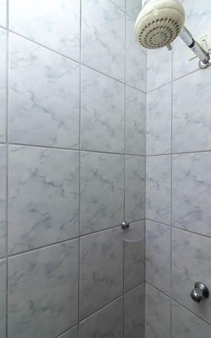 Casa para alugar com 290m², 3 quartos e 4 vagasBanheiro de Serviço