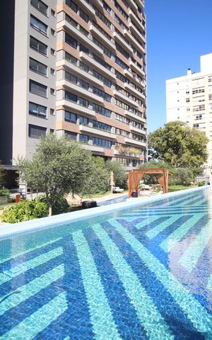 Apartamento à venda com 142m², 3 quartos e 3 vagasÁrea comum - Piscina