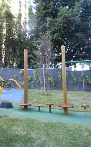 Apartamento à venda com 142m², 3 quartos e 3 vagasÁrea comum - Playground