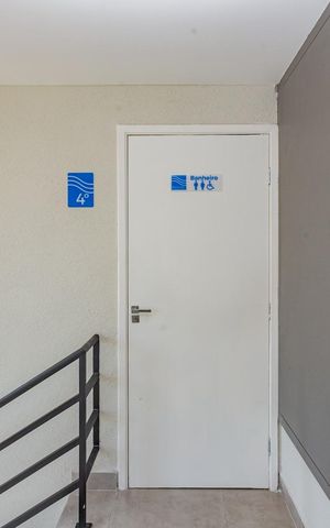 Studio à venda com 27m², 1 quarto e sem vaga Studio à venda com 27m², 1 quarto e sem vagaÁrea Comum - Banheiro