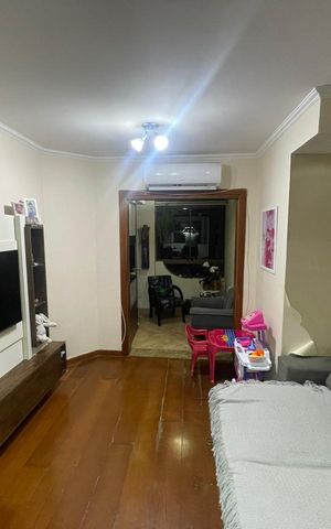Apartamento à venda com 94m², 2 quartos e 1 vaga Apartamento à venda com 94m², 2 quartos e 1 vagaSala