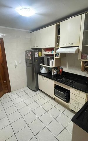 Apartamento à venda com 94m², 2 quartos e 1 vaga Apartamento à venda com 94m², 2 quartos e 1 vagaCozinha