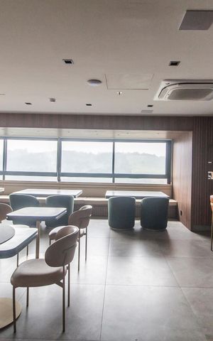 Apartamento à venda com 26m², 1 quarto e 1 vaga Apartamento à venda com 26m², 1 quarto e 1 vagaRestaurante