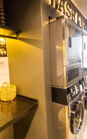 Apartamento à venda com 26m², 1 quarto e 1 vaga Apartamento à venda com 26m², 1 quarto e 1 vagaLavanderia