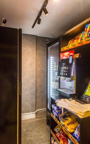 Apartamento à venda com 26m², 1 quarto e 1 vaga Apartamento à venda com 26m², 1 quarto e 1 vagaMercado