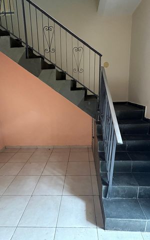 Casa de condomínio à venda com 210m², 3 quartos e 3 vagasSala