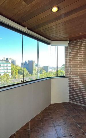 Apartamento para alugar com 140m², 3 quartos e 2 vagas