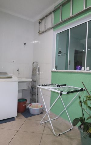 Casa à venda com 151m², 3 quartos e 4 vagasÁrea de Serviço