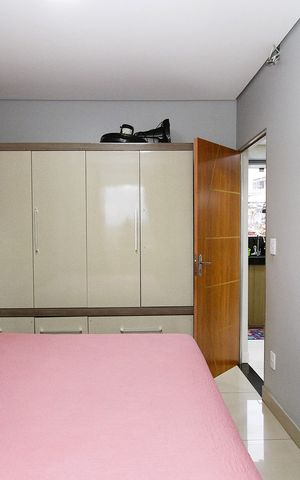 Casa à venda com 70m², 5 quartos e 1 vagaQuarto 5