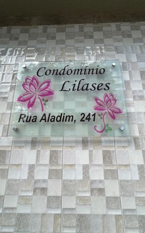 Apartamento à venda com 72m², 2 quartos e 1 vagaÁrea comum