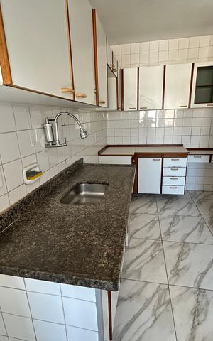 Apartamento à venda com 72m², 2 quartos e 1 vagaCozinha