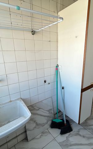 Apartamento à venda com 72m², 2 quartos e 1 vagaÁrea de Serviço