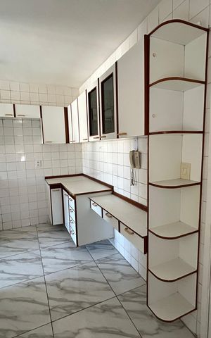 Apartamento à venda com 72m², 2 quartos e 1 vagaCozinha