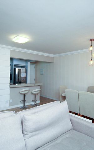 Apartamento à venda com 65m², 2 quartos e 2 vagas Apartamento à venda com 65m², 2 quartos e 2 vagasSala