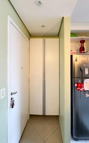 Apartamento à venda com 47m², 2 quartos e 1 vaga Apartamento à venda com 47m², 2 quartos e 1 vagaEntrada