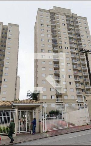 Apartamento à venda com 47m², 2 quartos e 1 vaga Apartamento à venda com 47m², 2 quartos e 1 vagaFachada
