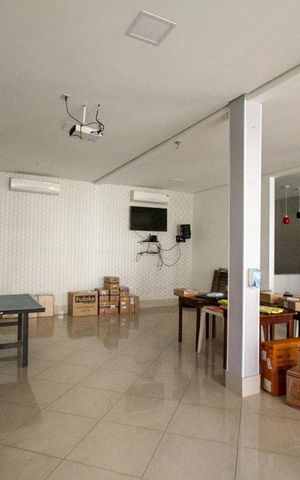 Apartamento à venda com 47m², 2 quartos e 1 vaga Apartamento à venda com 47m², 2 quartos e 1 vagaÁrea comum - Salão de festas