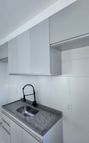 Apartamento à venda com 43m², 2 quartos e 1 vaga Apartamento à venda com 43m², 2 quartos e 1 vagaCozinha e Área de Serviço