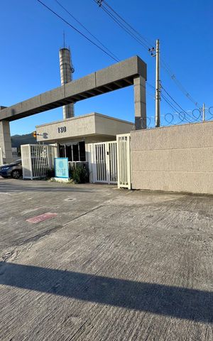 Apartamento à venda com 43m², 2 quartos e 1 vaga Apartamento à venda com 43m², 2 quartos e 1 vagaFachada