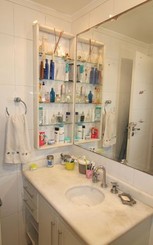 Apartamento à venda com 158m², 3 quartos e 3 vagasBanheiro