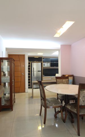 Apartamento à venda com 117m², 3 quartos e 2 vagasSala