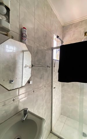 Casa de condomínio à venda com 125m², 2 quartos e 2 vagas Casa de condomínio à venda com 125m², 2 quartos e 2 vagasBanheiro da Suíte 1