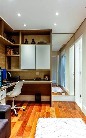 Casa de condomínio à venda com 600m², 4 quartos e 4 vagas Casa de condomínio à venda com 600m², 4 quartos e 4 vagasQuarto