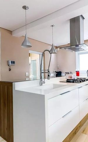Casa de condomínio à venda com 600m², 4 quartos e 4 vagas Casa de condomínio à venda com 600m², 4 quartos e 4 vagasCozinha