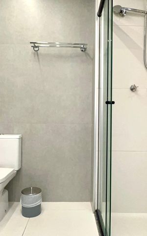 Studio à venda com 33m², 1 quarto e sem vaga Studio à venda com 33m², 1 quarto e sem vagaBanheiro