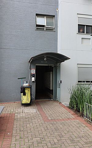 Apartamento à venda com 48m², 2 quartos e 1 vagaÁrea comum - Entrada do bloco