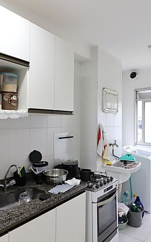 Apartamento à venda com 48m², 2 quartos e 1 vagaCozinha - Armários