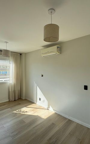 Apartamento à venda com 160m², 2 quartos e 2 vagas Apartamento à venda com 160m², 2 quartos e 2 vagasSuíte