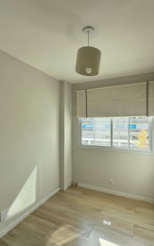 Apartamento à venda com 160m², 2 quartos e 2 vagas Apartamento à venda com 160m², 2 quartos e 2 vagasQuarto