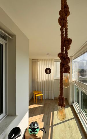 Apartamento à venda com 160m², 2 quartos e 2 vagas Apartamento à venda com 160m², 2 quartos e 2 vagasVaranda