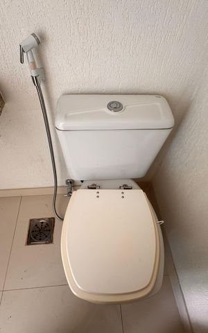 Apartamento à venda com 160m², 2 quartos e 2 vagas Apartamento à venda com 160m², 2 quartos e 2 vagasLavabo