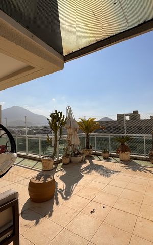 Apartamento à venda com 160m², 2 quartos e 2 vagas Apartamento à venda com 160m², 2 quartos e 2 vagasTerraço